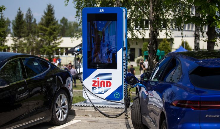 Bielsko-Biała. Będą nowe stacje ładowania "elektryków"