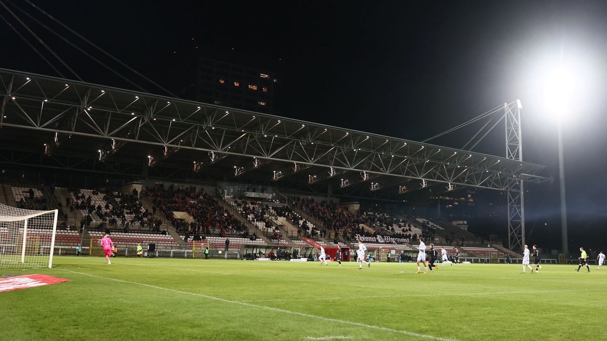 PAP / Leszek Szymański / Na zdjęciu: Stadion Polonii Warszawa.