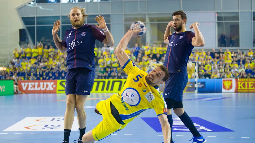 Zdjęcie okładkowe artykułu: WP SportoweFakty / Tomasz Fąfara / Na zdjęciu: Michał Jurecki (z piłką)