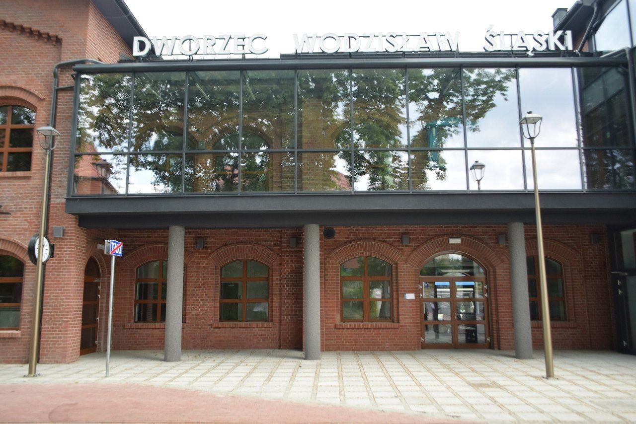 Dworzec kolejowy w Wodzisławiu Śląskim