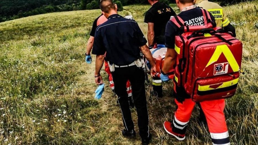 Jawor. Wypadek rowerzysty w Wąwozie Myśliborskim. Lądował helikopter