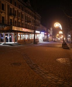 Nocna Bijatyka na Krupówkach. 25-latek został ciężko ranny. Reszta uciekła