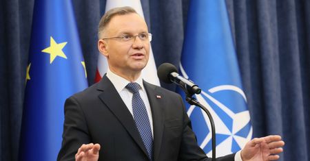 Duda wściekły na rząd. "Chce prezydenta obarczyć odpowiedzialnością"