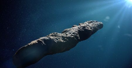Oumuamua związana z UFO? Zaskakująca teoria astrofizyka z Harvardu
