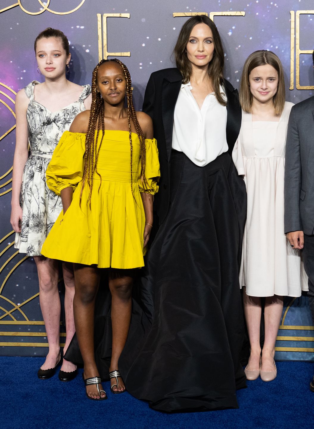 Shiloh, Zahara, Vivienne i Angelina Jolie 