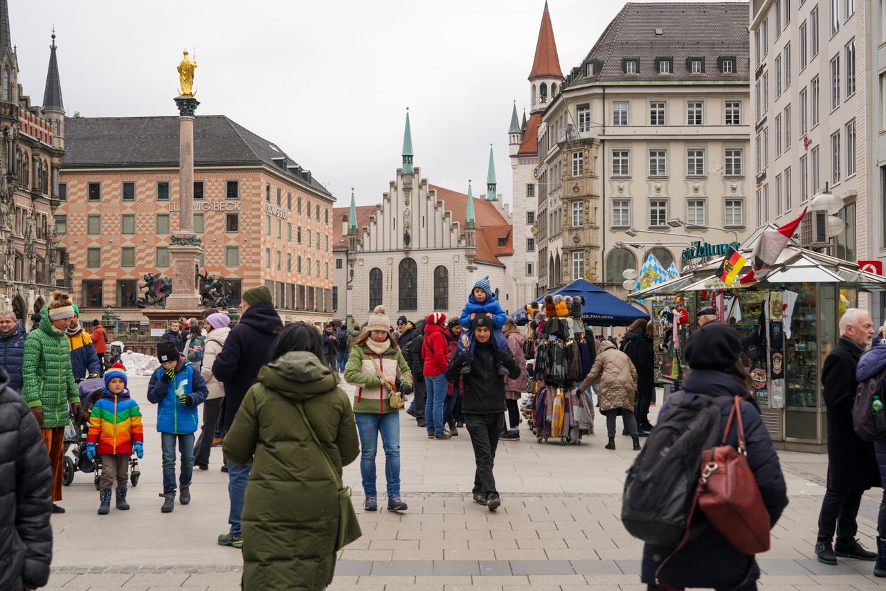 Germany's population rise slows as migration declines