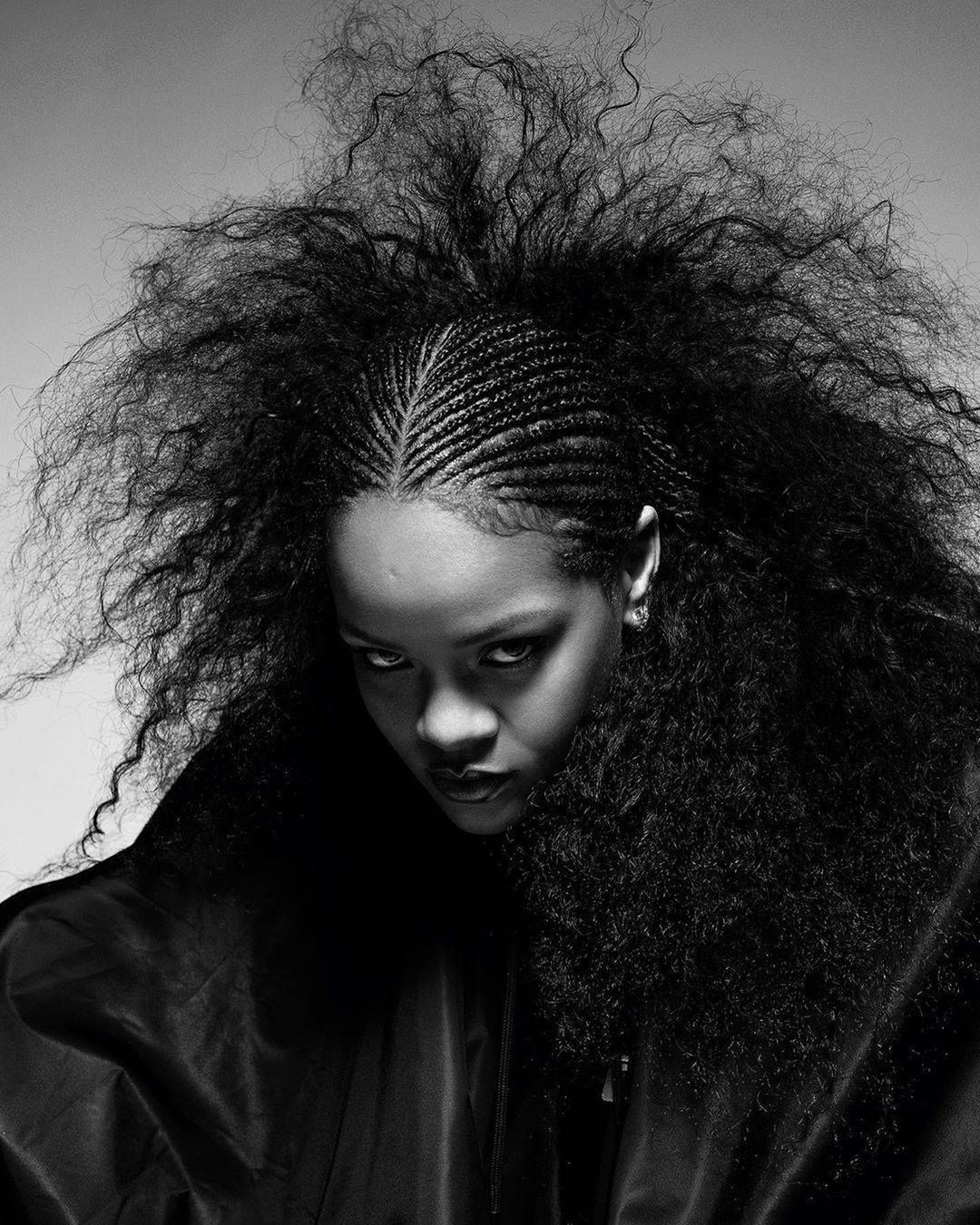Rihanna z nową fryzurą. Sesja dla ID