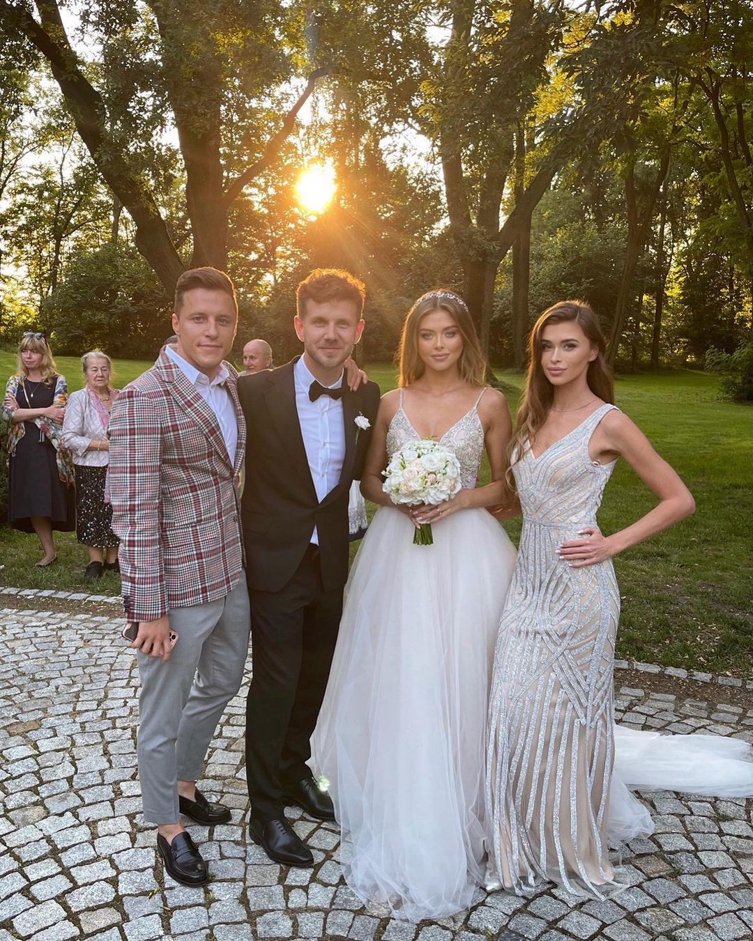 Joanna Opozda z siostrą
