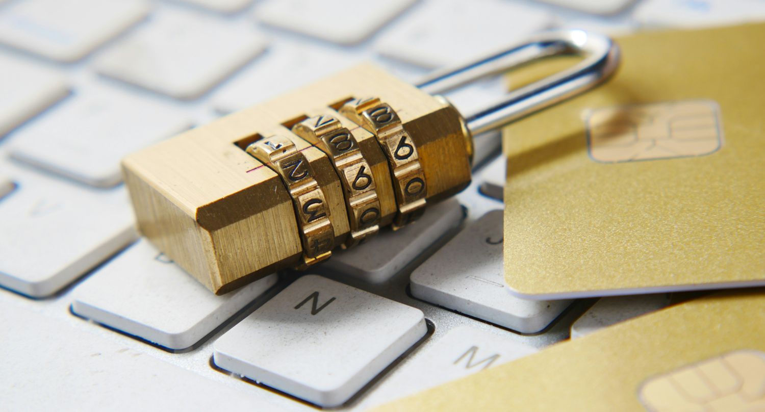 Polacy ciągle nie umieją w hasła. Najczęściej stosowane to "123456" i "admin"