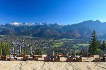 Czy Zakopane staje się nieprzyjazne mieszkańcom? Rehabilitacja ograniczona, a mieszkanka po przemocy domowej bez lokalu