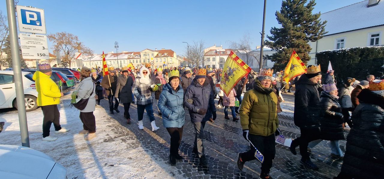 Przemarsz Orszaku Trzech Króli w Płocku.