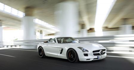 Mercedes-Benz SLS AMG Roadster [megagaleria]