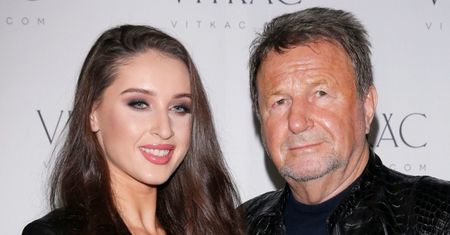 Patrycja Tuchlińska cieszy się sielskim życiem w ogrodzie przy luksusowej willi. Do zdjęcia załapała się jej 2-letnia córka (FOTO)