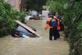 Powódź w Rosji. Ponad 5 tysięcy osób bez pomocy