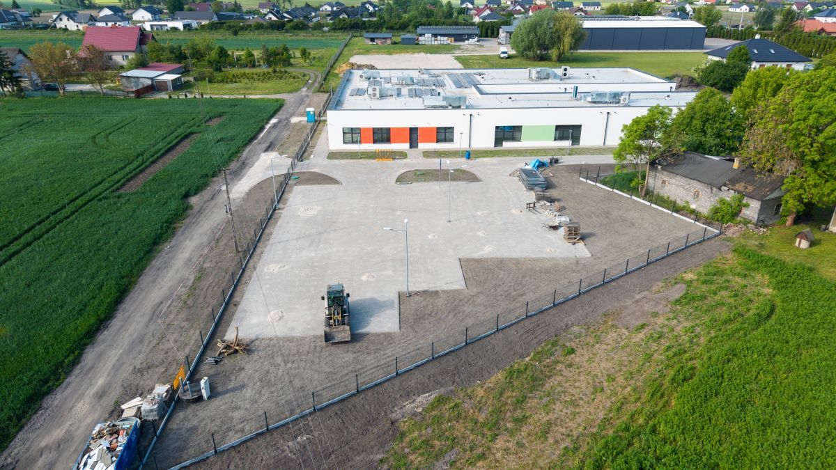 Przedszkole i żłobek w Obrowie na ukończeniu. 