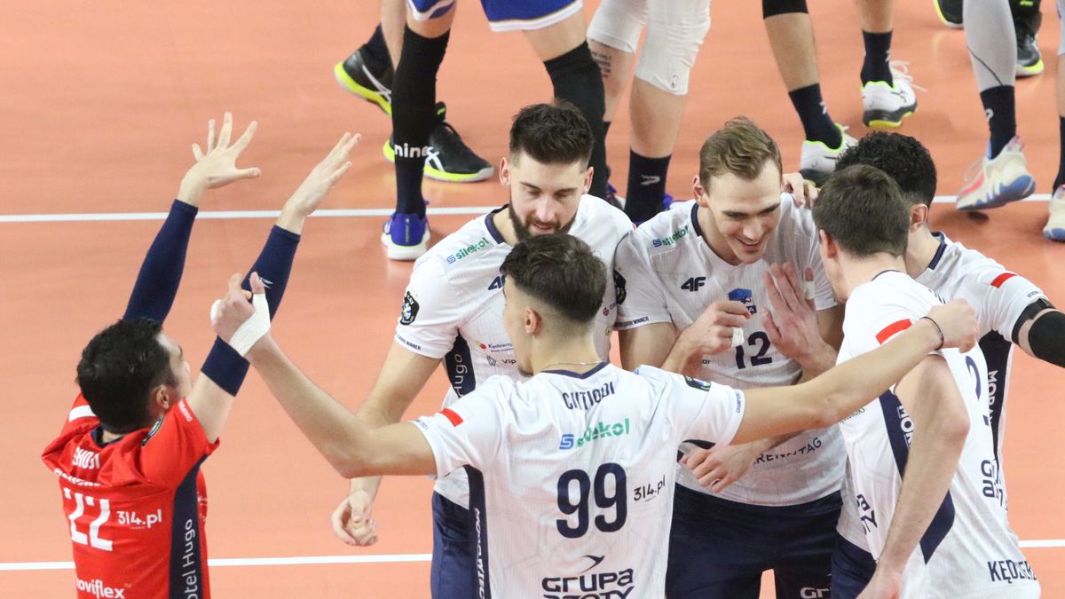 PAP / Krzysztof Świderski / Siatkarze Grupa Azoty ZAKSY Kędzierzyn-Koźle