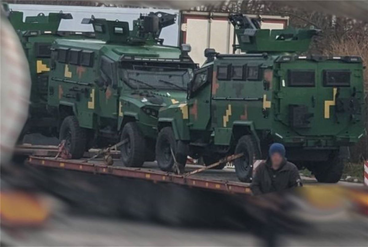 Ukraina otrzymała arabskie transportery