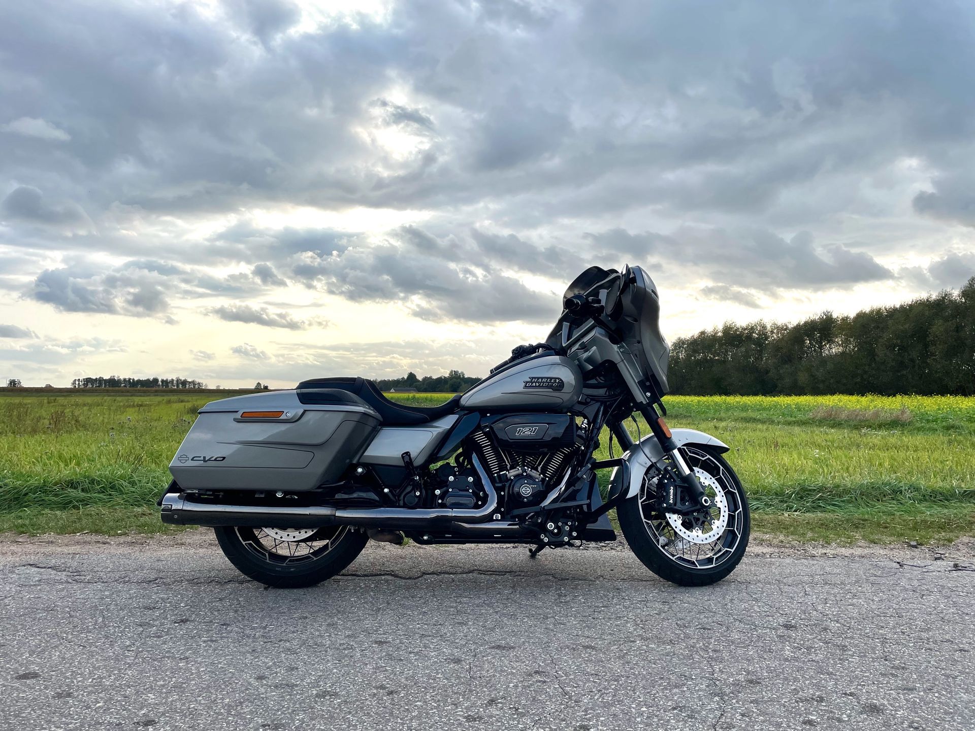 Harley-Davidson Street Glide CVO