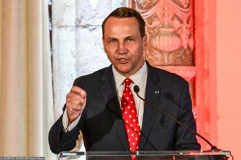 Polak zatrzymany pod zarzutem szpiegostwa. Sikorski reaguje
