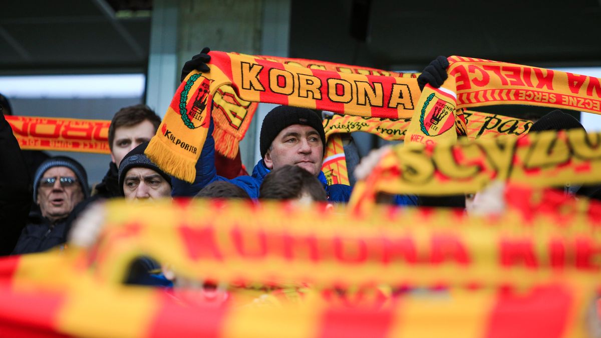 Zdjęcie okładkowe artykułu: WP SportoweFakty / Tomasz Fąfara / Na zdjęciu: kibice Korony Kielce