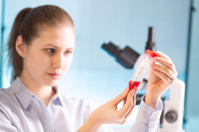 Testy krwi mogą wcześnie wykrywać raka jajnika