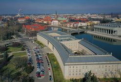 Koronawirus. Wrocław. Majówka nie na Wyspie Słodowej. Teren nadal zamknięty