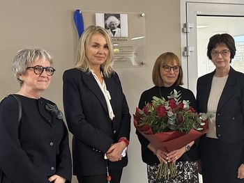 Poznań: Na Uniwersytecie Medycznym upamiętniono "matką trędowatych"