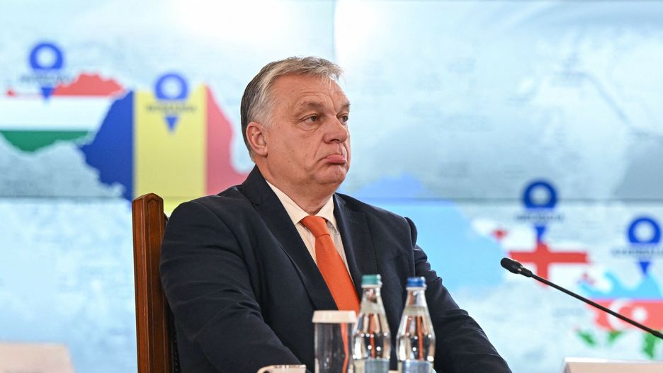 arch53Hungary's Prime Minister Viktor Orban attends a round table meeting prior to the  of an Agreement on Strategic Partnership in the Field of Green Energy Development and Transmission between the governments of Azerbaijan, Georgia, Romania and Hungary at the presidential Cotroceni Palace in Bucharest on December 17, 2022. (Photo by Daniel MIHAILESCU / AFP)DANIEL MIHAILESCU