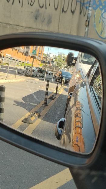 Poznań: Miasto zakorkowane a popołudniowy szczyt dopiero się zaczyna