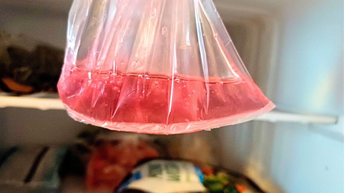 Dlaczego warto mrozić płyn do naczyń?