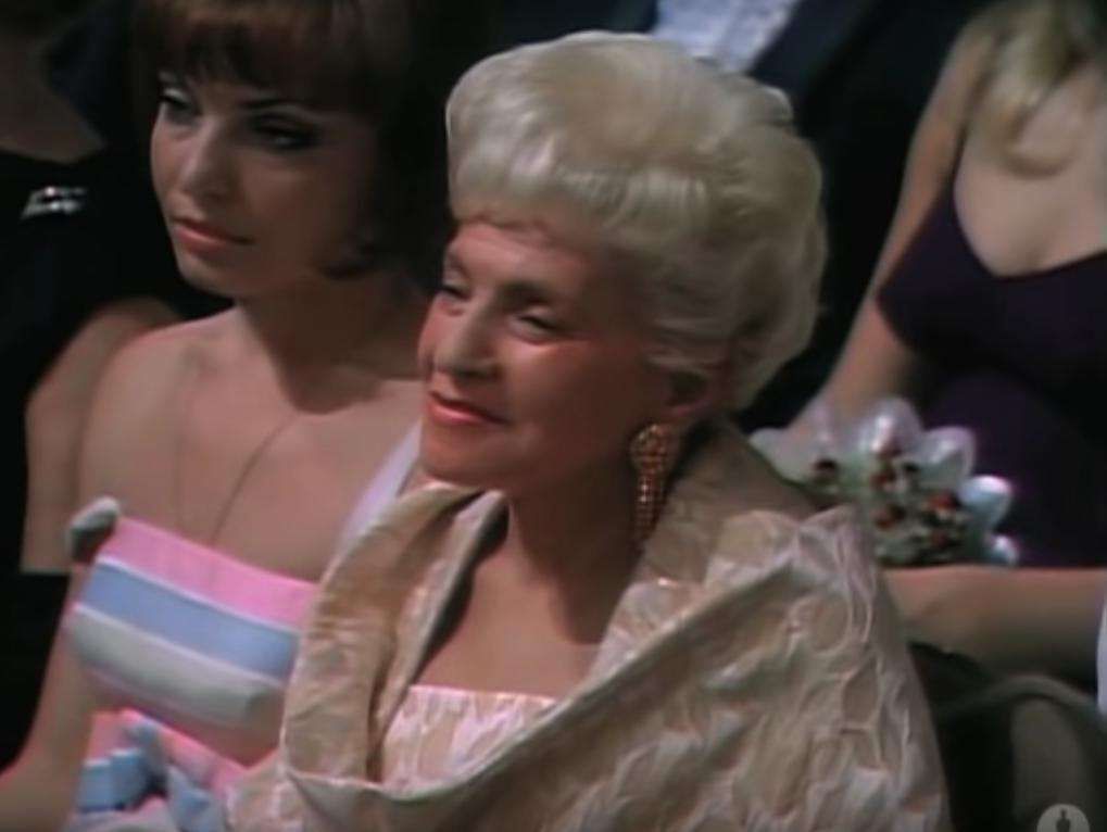 Ida Kamińska na ceremonii wręczenia Oscarów w 1967 roku