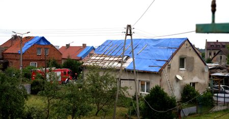 Ponad 2 tys. interwencji strażaków w związku z burzami