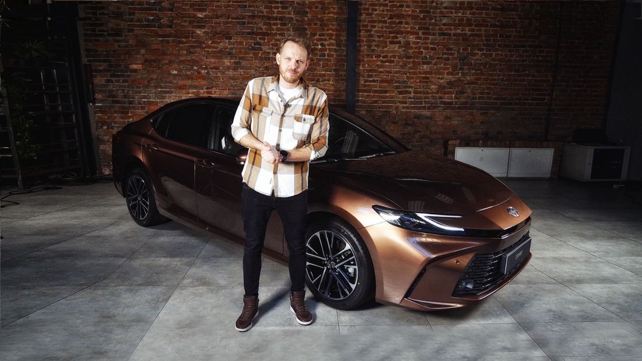Premiera wideo: Nowa Toyota Camry — podszczypuje Lexusa