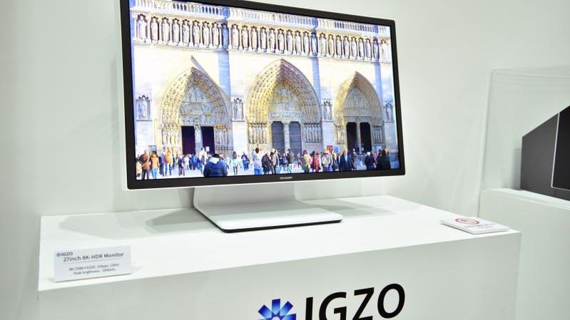 Sharp zaprezentował przyszłość: 27-calowy monitor 8K z odświeżaniem 120 Hz 1