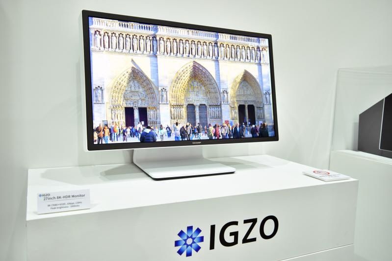 Sharp zaprezentował przyszłość: 27-calowy monitor 8K z odświeżaniem 120 Hz