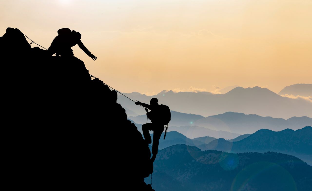 Wspinaczka - charakterystyka, rodzaje, sprzęt, kurs wspinaczkowy