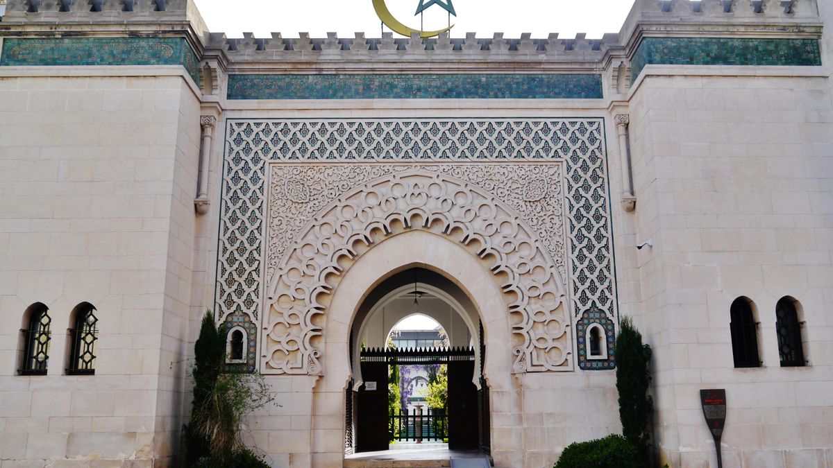 Muzułmanie stanowią drugą po Chrześcijanach najliczniejszą grup