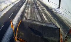 Jakuszyce. Byłe przejście graniczne z Czechami zamknięte dla ciężarówek. Złe warunki na trasie