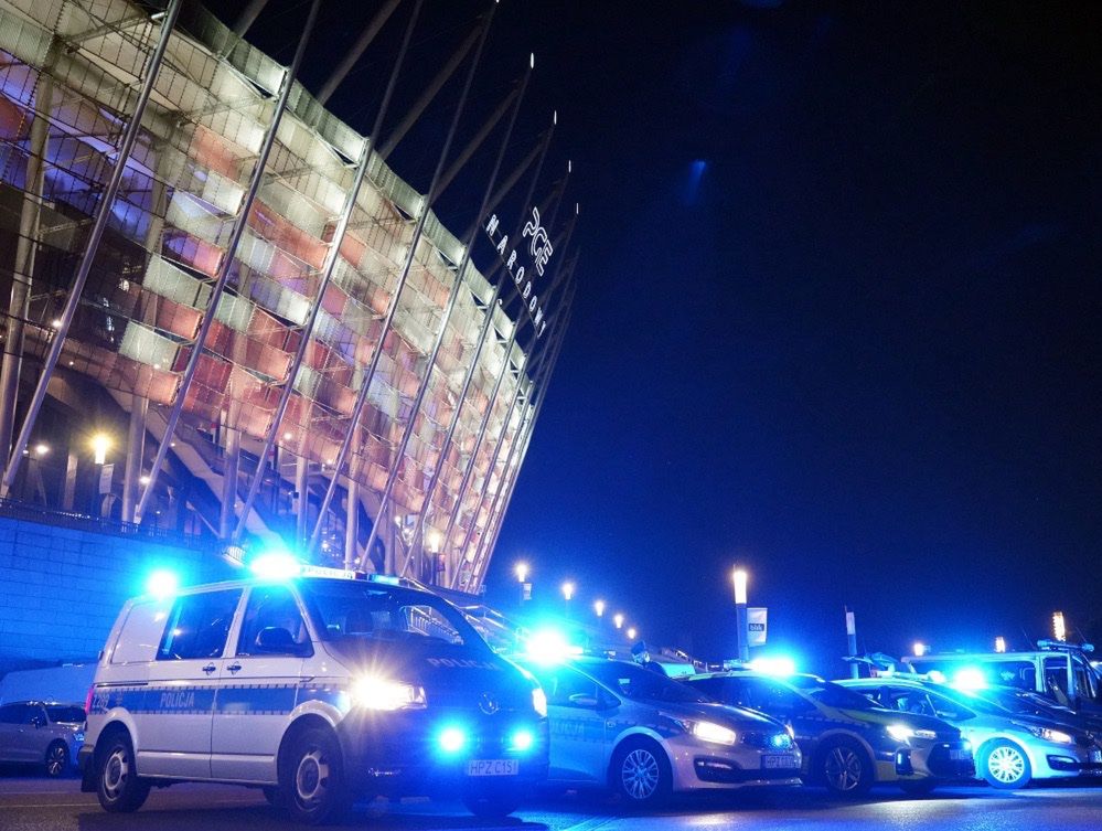 Bójki na Narodowym. Policja zabiera głos