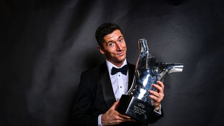 Robert Lewandowski - prawda czy fałsz? Oddziel fakty od mitów!