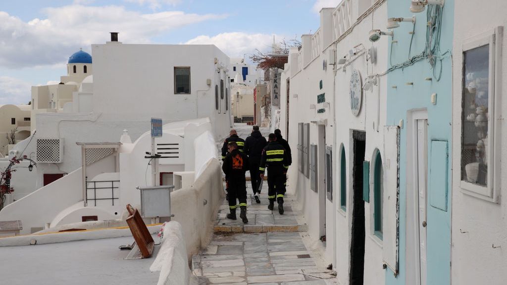 Aktywność sejsmiczna wzbudza obawy w mieszkańcach i turystach 