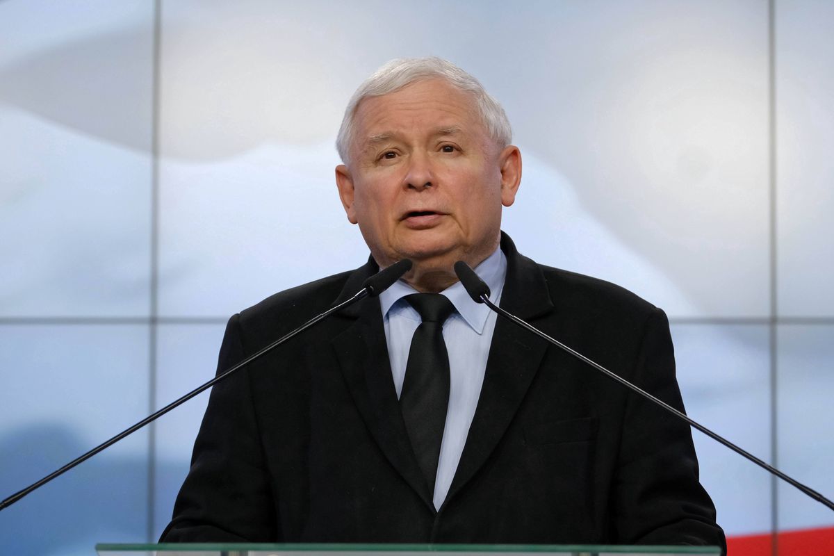 Prezes PiS Jarosław Kaczyński wydał we wtorek oświadczenie