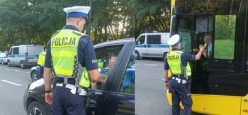 Groźny wypadek w Pikutkowie i setki skontrolowanych kierowców. Szalony weekend na włocławskich drogach