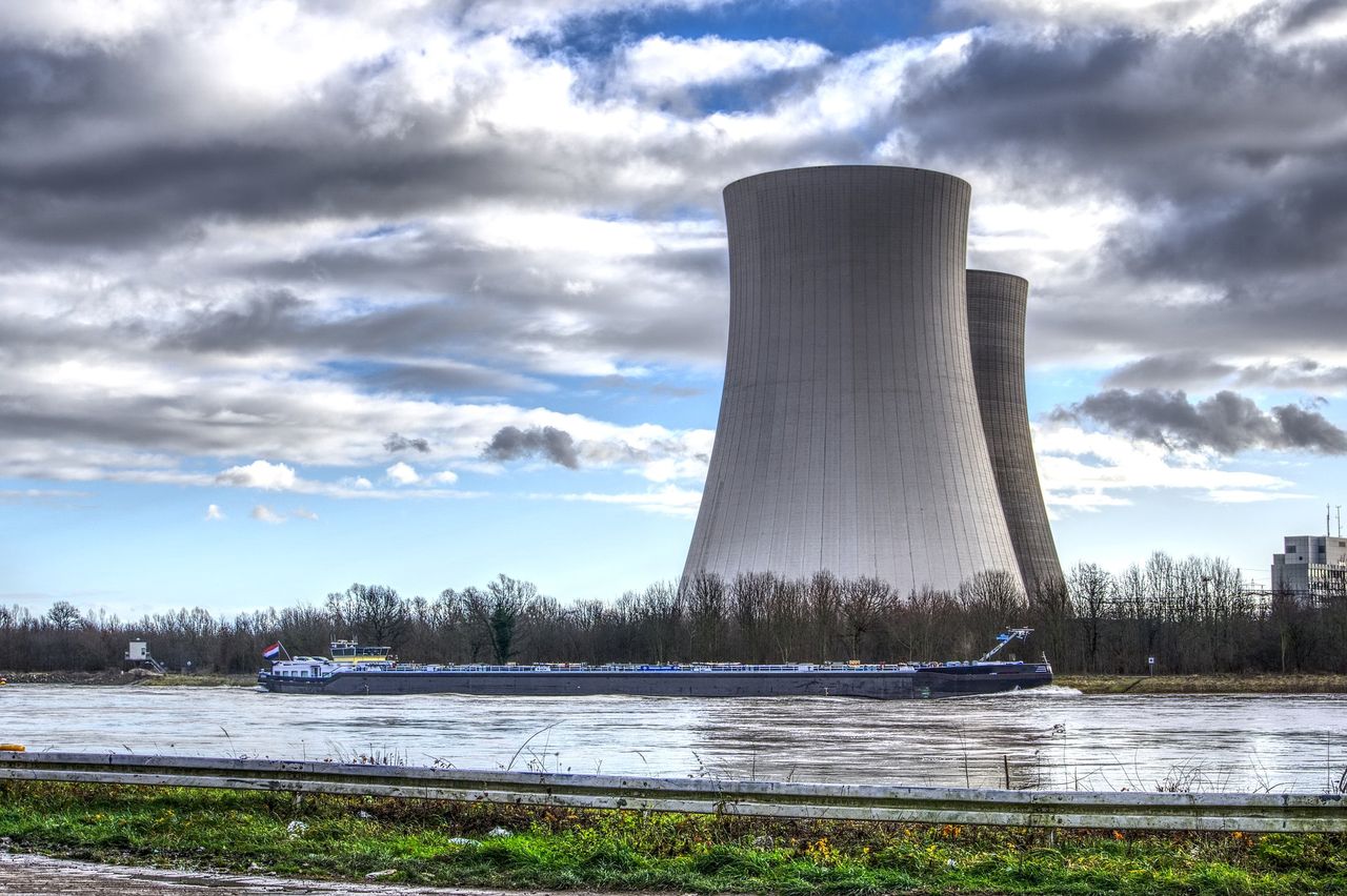 Energetyka jądrowa. Koreańczycy włączają się do rywalizacji o polski atom