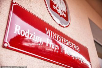 Rząd po raz kolejny uderza w najlepiej wynagradzanych pracowników. Czy grozi nam exodus specjalistów?