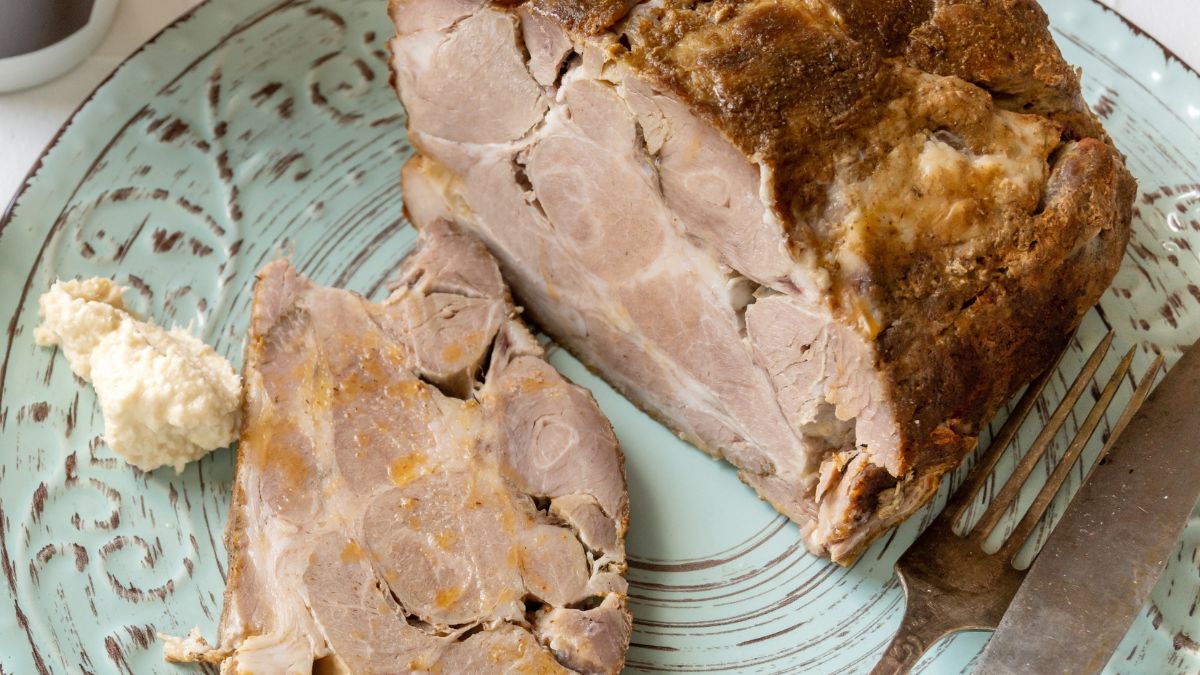 Pieczona karkówka na kanapki rozpływa się w ustach