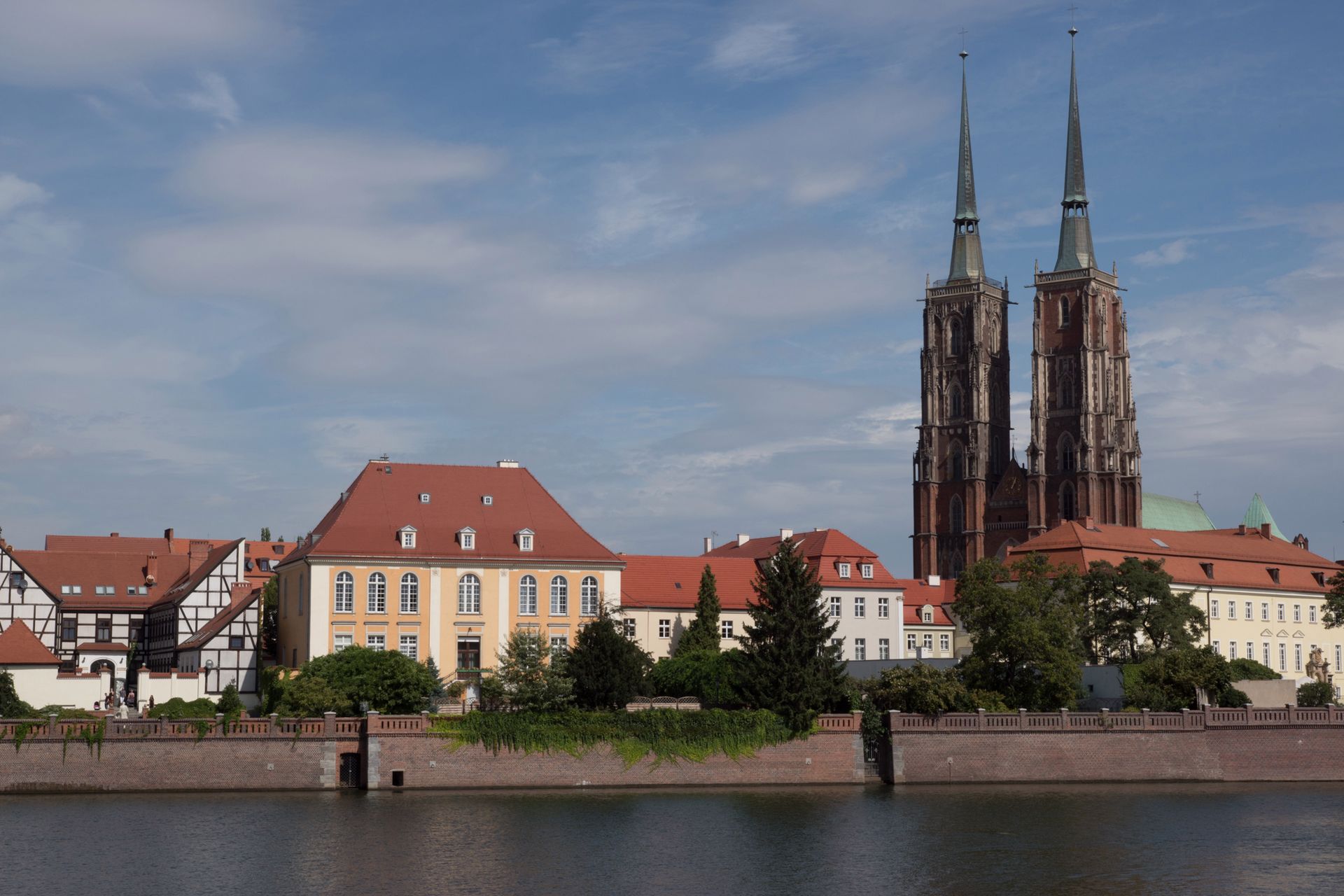 Sony A68 - test aparatu pełnego kontrastów 49