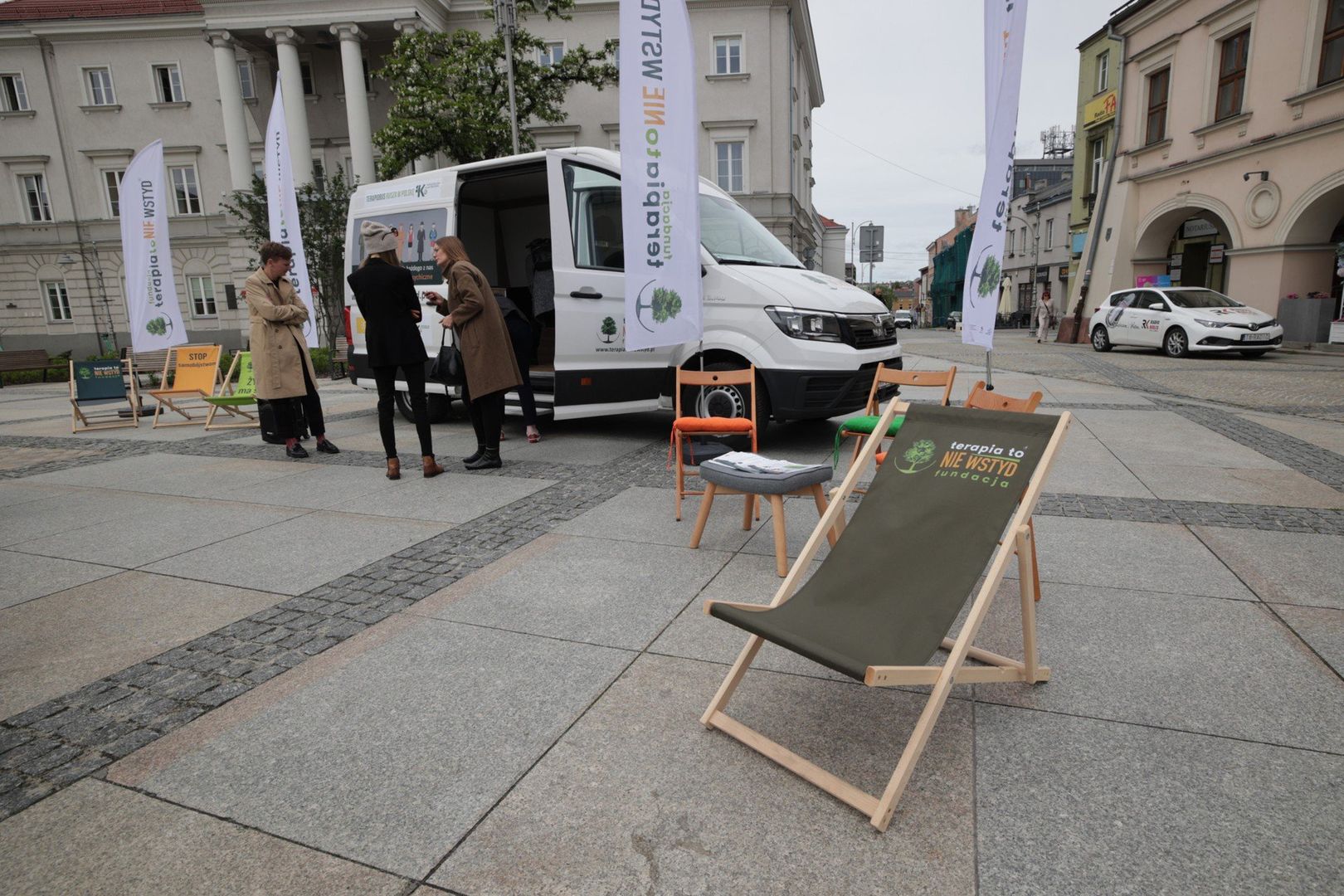 Terapiobus na kieleckim Rynku