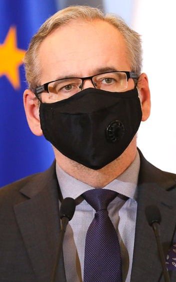 Minister zdrowia Adam Niedzielski uważa, że musimy się szykować na najgorszy scenariusz