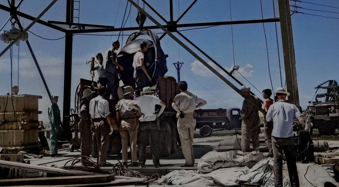 Projekt Manhattan: w kolorze